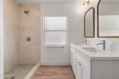 2290 W Village Drive, Phoenix, AZ 85023 - Photo 15