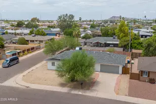 2290 W Village Dr, Phoenix, AZ 85023 - Photo 9