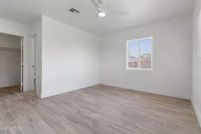 2290 W Village Drive, Phoenix, AZ 85023 - Photo 33