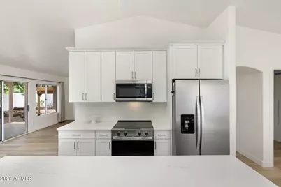 8757 S Mill Avenue, Tempe, AZ 85284 - Photo 25