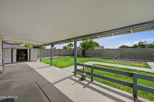 540 S Valencia, Mesa, AZ 85202 - Photo 27