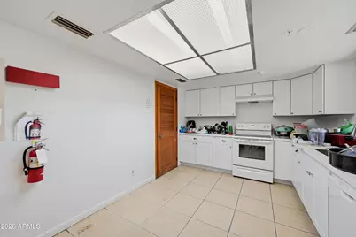 540 S Valencia --, Mesa, AZ 85202 - Photo 11