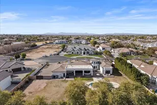 5827 S Marin Ct, Gilbert, AZ 85298 - Photo 101