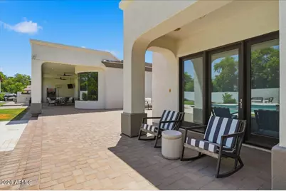 5827 S Marin Court, Gilbert, AZ 85298 - Photo 17