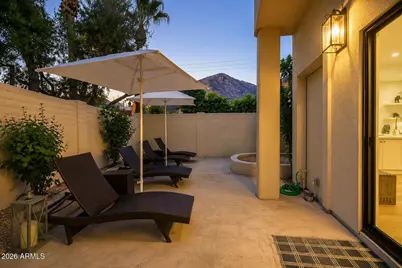 4552 N 52nd Place, Phoenix, AZ 85018 - Photo 3