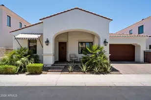 3927 E Crittenden Ln, Phoenix, AZ 85018 - Photo 1