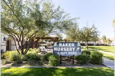 3927 E Crittenden Lane, Phoenix, AZ 85018 - Photo 53