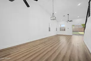 916 E Harwell Rd, Phoenix, AZ 85042 - Photo 3