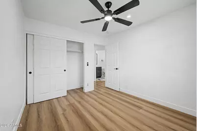 916 E Harwell Road, Phoenix, AZ 85042 - Photo 21