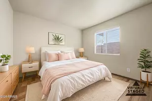 826 S Casitas Dr, Tempe, AZ 85281 - Photo 5