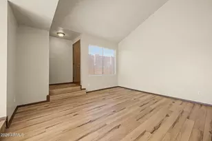 826 S Casitas Dr, Tempe, AZ 85281 - Photo 7