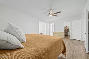 18261 N 1st Ave, Phoenix, AZ 85023 - Photo 17
