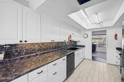 10030 W Desert Rock Drive, Sun City, AZ 85351 - Photo 23