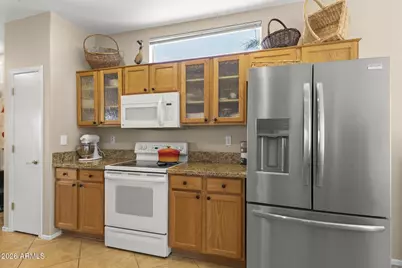 17622 N Eagle Crest Drive N, Surprise, AZ 85374 - Photo 9