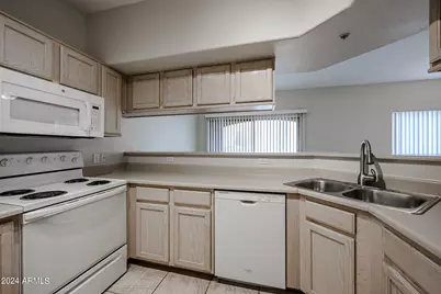 4644 N 22nd Street #2142, Phoenix, AZ 85016 - Photo 13