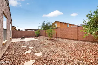 18324 W Pueblo Avenue, Goodyear, AZ 85338 - Photo 37
