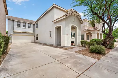 18386 W Dawn Drive, Surprise, AZ 85374 - Photo 3