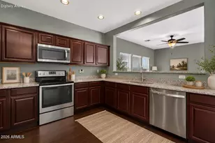 18386 W Dawn Dr, Surprise, AZ 85374 - Photo 9