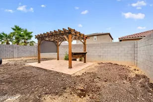 18386 W Dawn Dr, Surprise, AZ 85374 - Photo 39