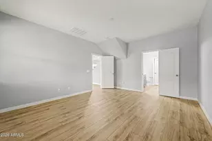 2318 W Alicia Dr, Phoenix, AZ 85041 - Photo 21