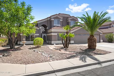 713 W Johnson Drive, Gilbert, AZ 85233 - Photo 3