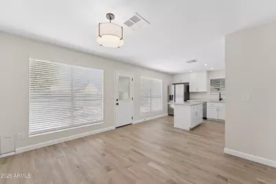 7214 W Sierra Vista Drive, Glendale, AZ 85303 - Photo 9