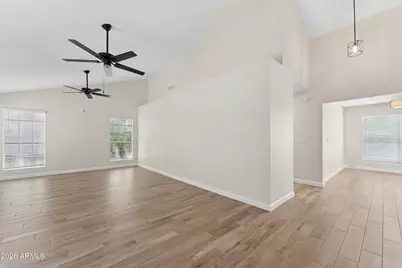 7214 W Sierra Vista Drive, Glendale, AZ 85303 - Photo 7