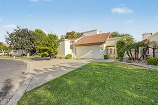 1843 E Sarah Ln, Tempe, AZ 85284 - Photo 3