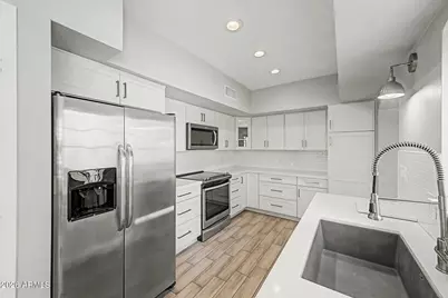 1843 E Sarah Lane, Tempe, AZ 85284 - Photo 9