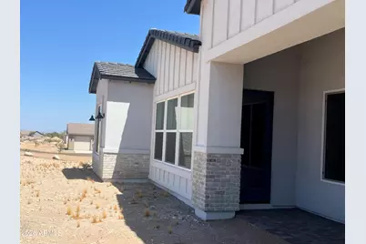 20255 W Highland Avenue, Litchfield Park, AZ 85340 - Photo 7