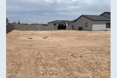 20255 W Highland Avenue, Litchfield Park, AZ 85340 - Photo 31