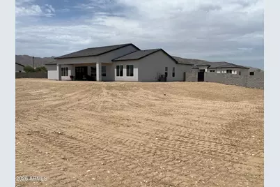 20255 W Highland Avenue, Litchfield Park, AZ 85340 - Photo 35