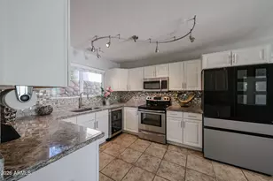 1502 E Wescott Dr, Phoenix, AZ 85024 - Photo 35