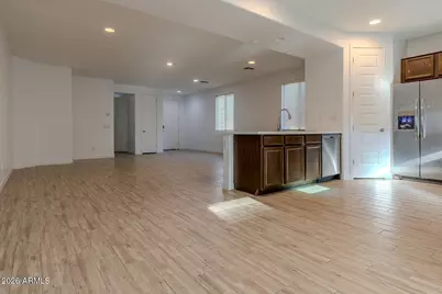 3830 S 64th Drive, Phoenix, AZ 85043 - Photo 9
