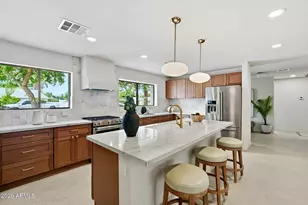 524 W Harmont Dr, Phoenix, AZ 85021 - Photo 13