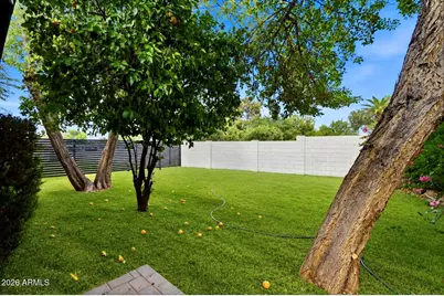 524 W Harmont Drive, Phoenix, AZ 85021 - Photo 39