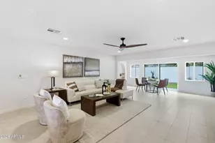 524 W Harmont Dr, Phoenix, AZ 85021 - Photo 9