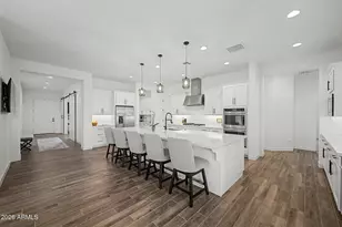 8432 W Solano Dr, Glendale, AZ 85305 - Photo 5