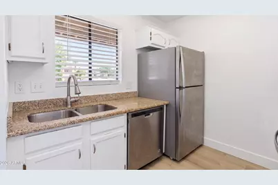11666 N 28th Drive #215, Phoenix, AZ 85029 - Photo 3