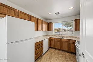 1051 W Sawgrass Trail, Casa Grande, AZ 85122 - Photo 13