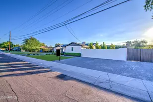 5330 N 18th St, Phoenix, AZ 85016 - Photo 3