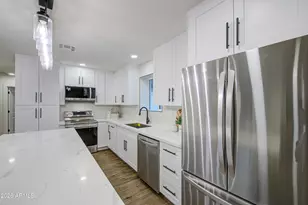 5330 N 18th St, Phoenix, AZ 85016 - Photo 17
