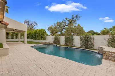 7707 E Turquoise Avenue, Scottsdale, AZ 85258 - Photo 23