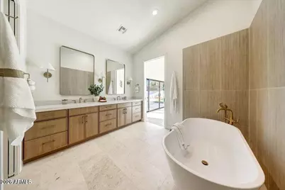 6050 E Hollyhock Street, Phoenix, AZ 85018 - Photo 15