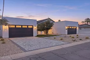 6050 E Hollyhock St, Phoenix, AZ 85018 - Photo 1