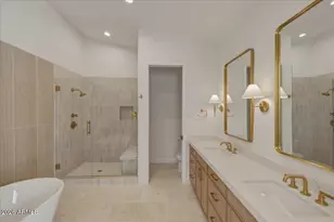 6050 E Hollyhock St, Phoenix, AZ 85018 - Photo 49