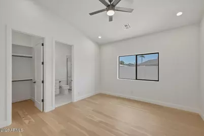 6050 E Hollyhock Street, Phoenix, AZ 85018 - Photo 29
