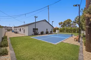 6050 E Hollyhock St, Phoenix, AZ 85018 - Photo 67