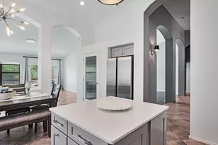 25836 N 43rd Pl, Phoenix, AZ 85050 - Photo 9