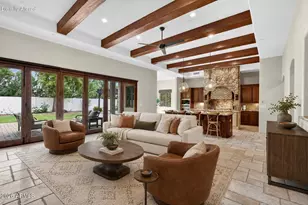 5807 E Orange Blossom Ln, Phoenix, AZ 85018 - Photo 9